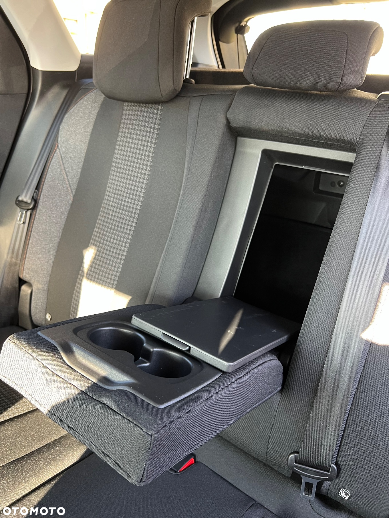 Peugeot 3008 1.2 PureTech Active S&S - 22