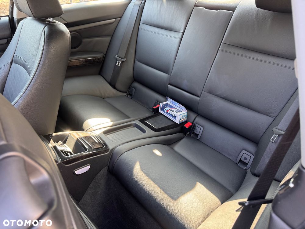 BMW Seria 3 335i - 6