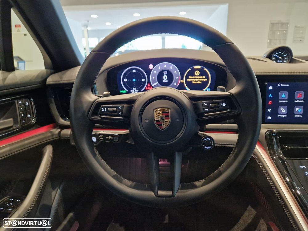 Porsche Panamera 4 - 15