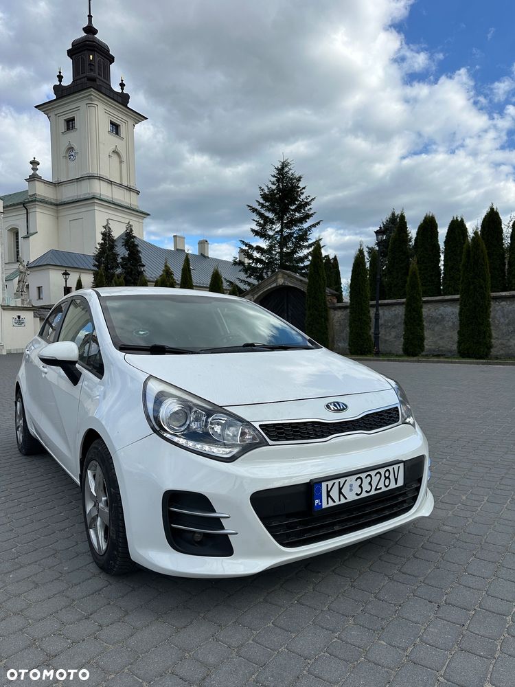 Kia Rio - 7
