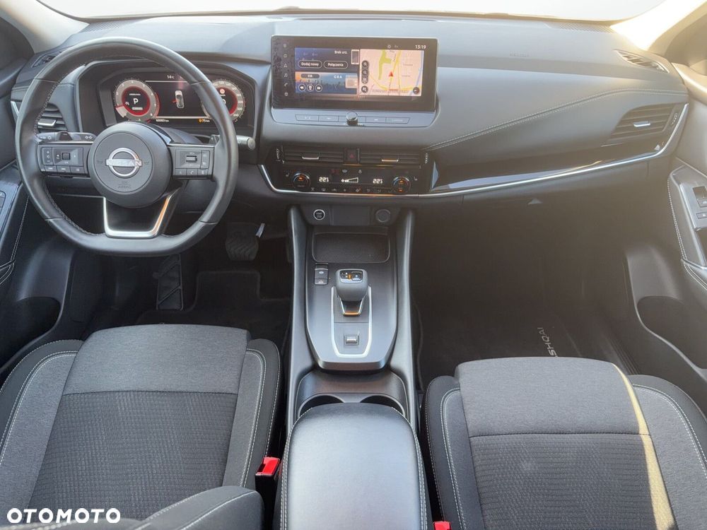 Nissan Qashqai 1.3 DIG-T MHEV N-Connecta Xtronic - 10