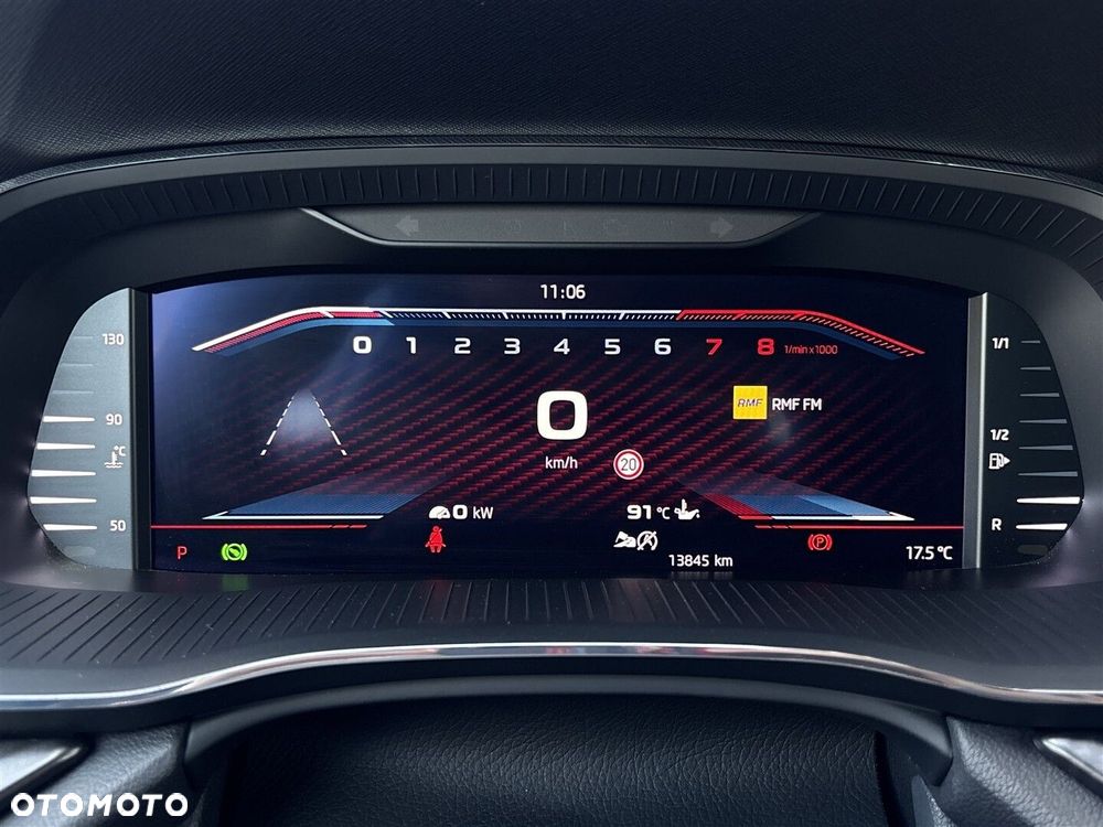 Skoda Octavia 2.0 TSI RS DSG - 16
