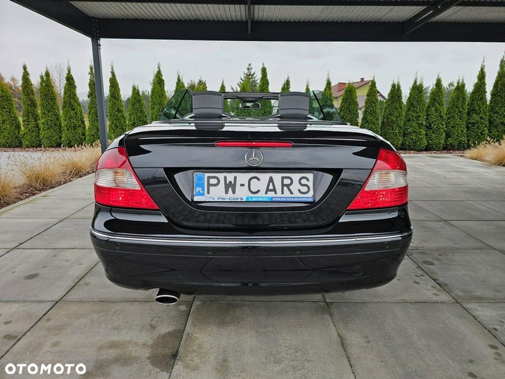 Mercedes-Benz CLK - 8
