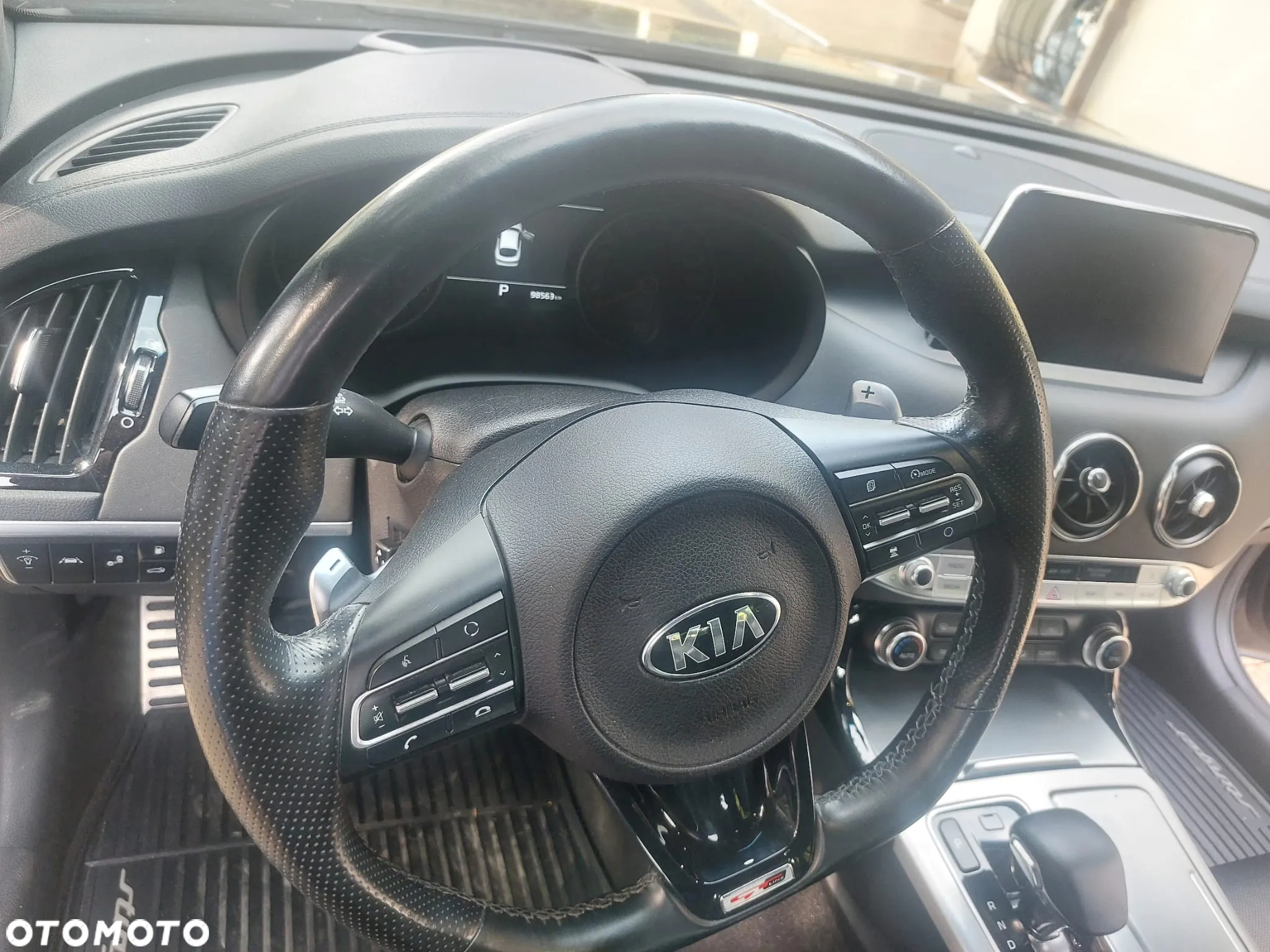 Kia Stinger 2.2 CRDi GT Line - 16