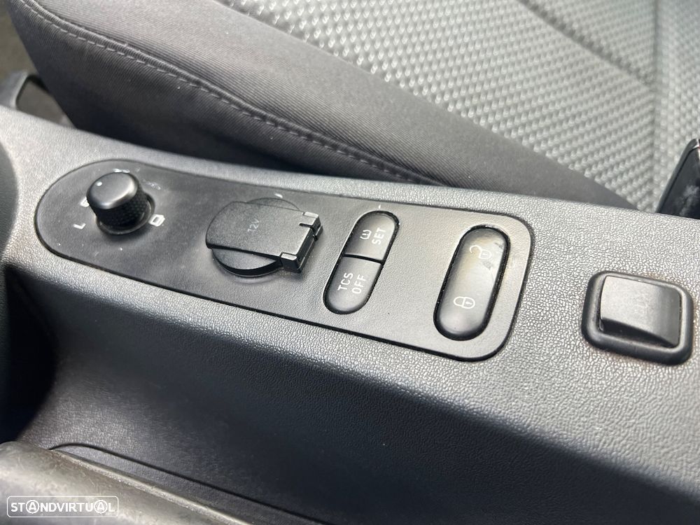 SEAT Leon 1.4 16V Reference - 11