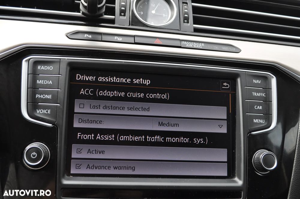 Volkswagen Passat 2.0 TDI SCR 4Motion DSG Highline - 35