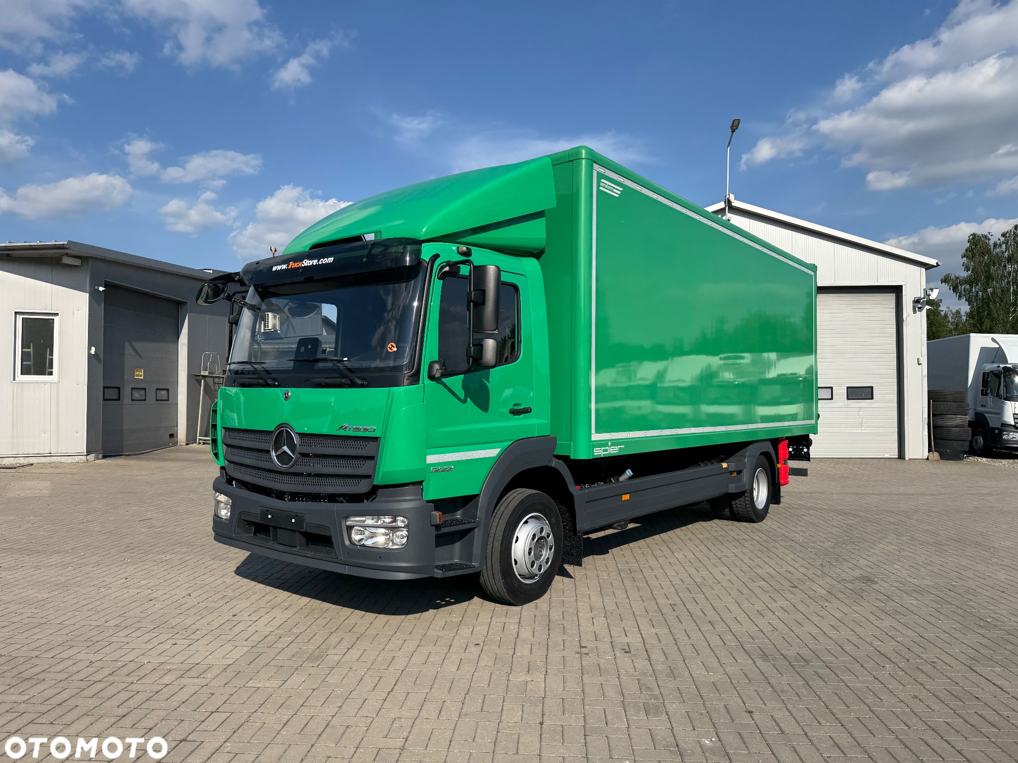 Mercedes-Benz ATEGO - 17