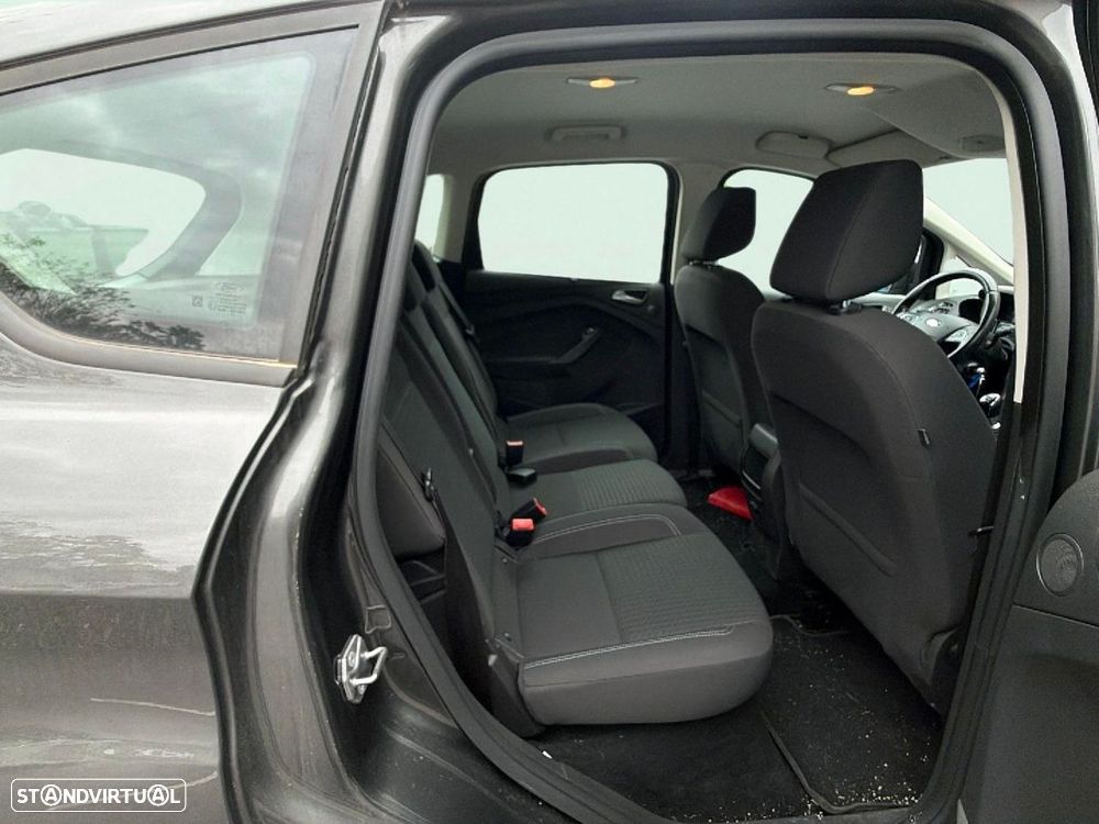 Ford C-Max - 19