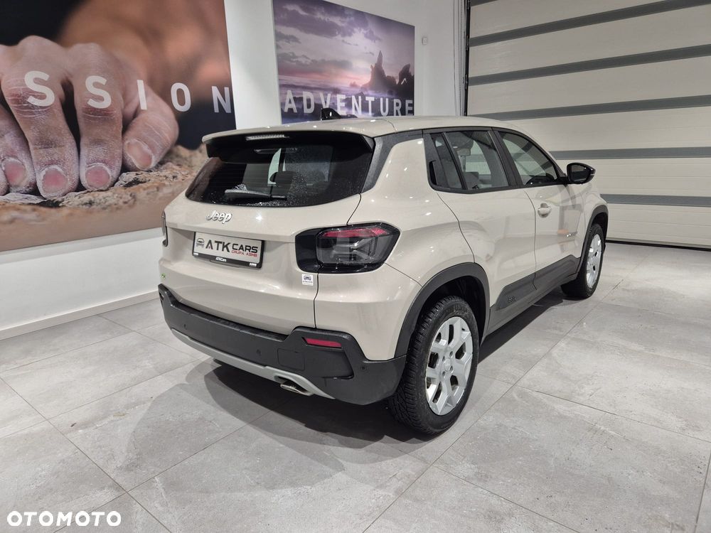 Jeep Avenger - 11