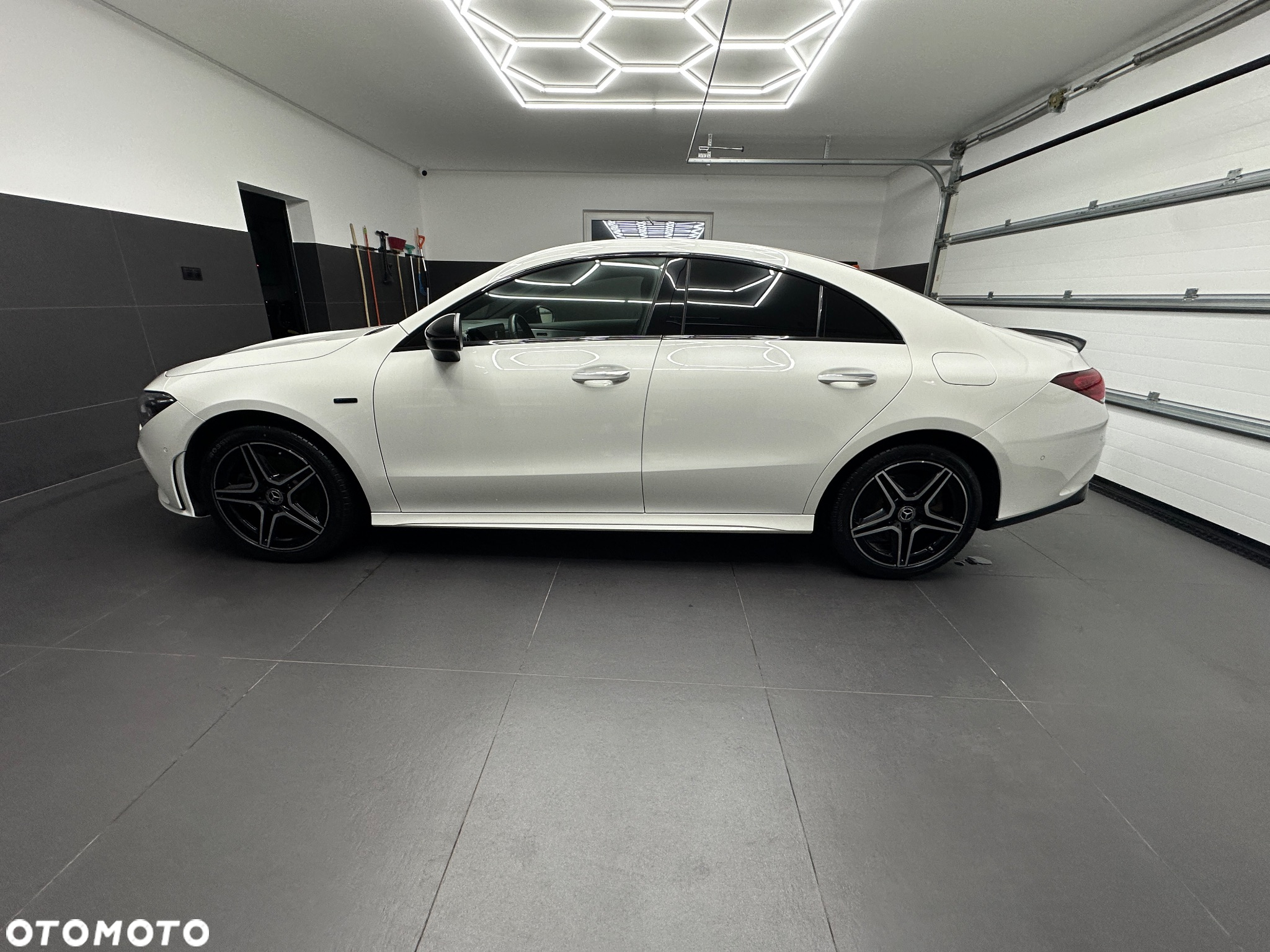 Mercedes-Benz CLA - 15