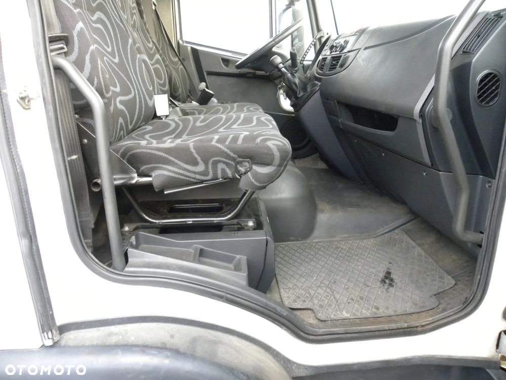 Iveco EuroCargo 120EL18 - 5