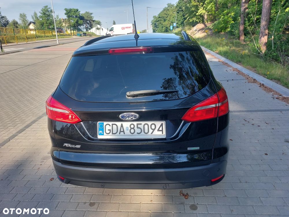 Ford Focus 1.0 EcoBoost Trend - 6