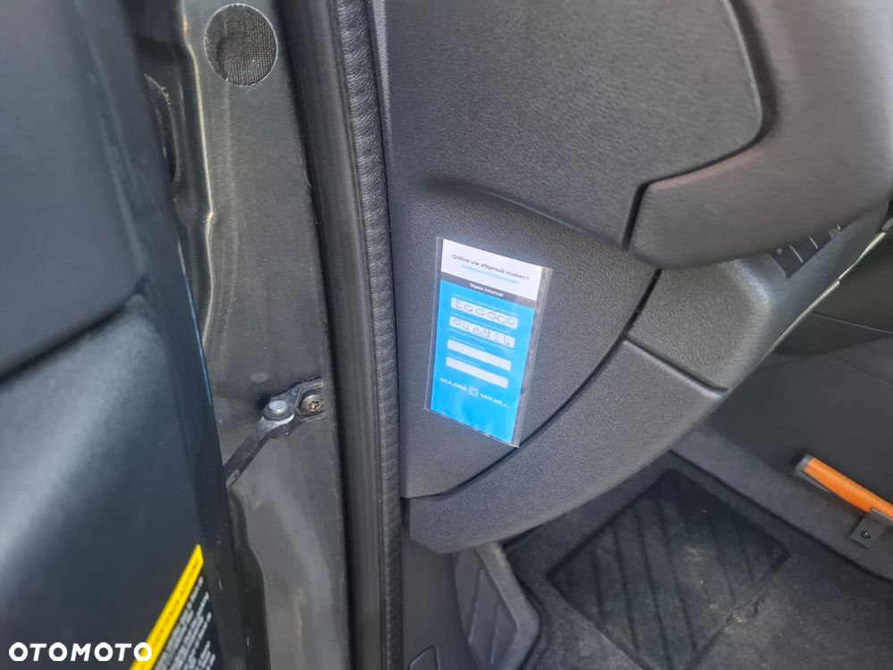 Peugeot 3008 2.0 HDi HYbrid4 - 3