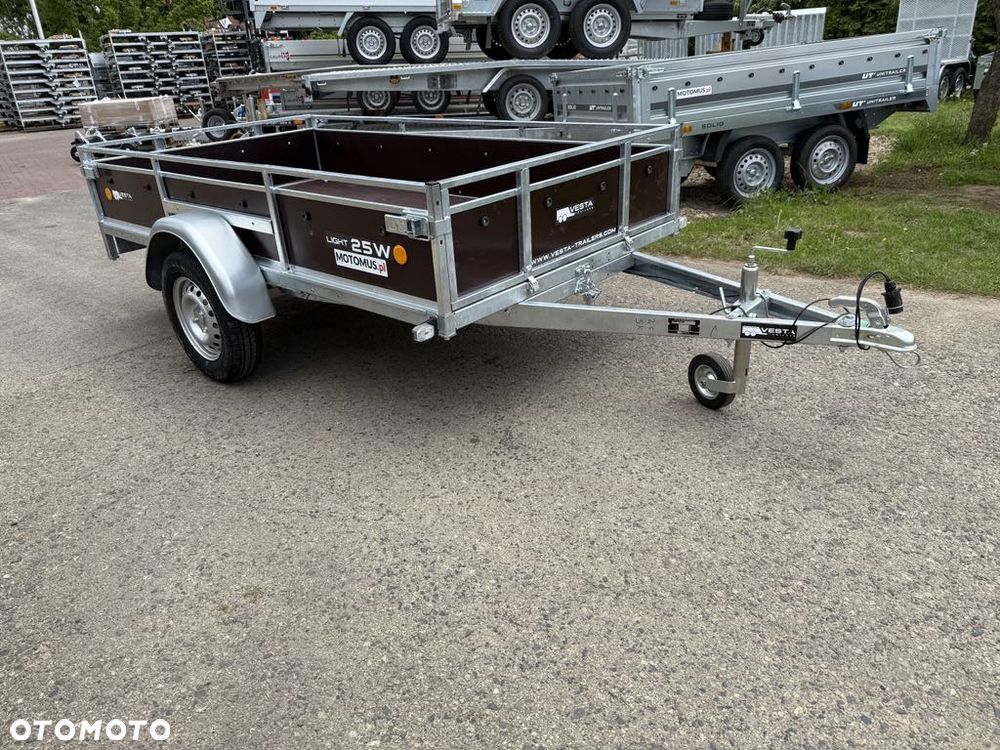 Inny Przyczepa VESTA LIGHT 25 251x135x37 cm WYSOKIE BURTY spawana rama Siemianowice Śląskie MOTOMUS - 5