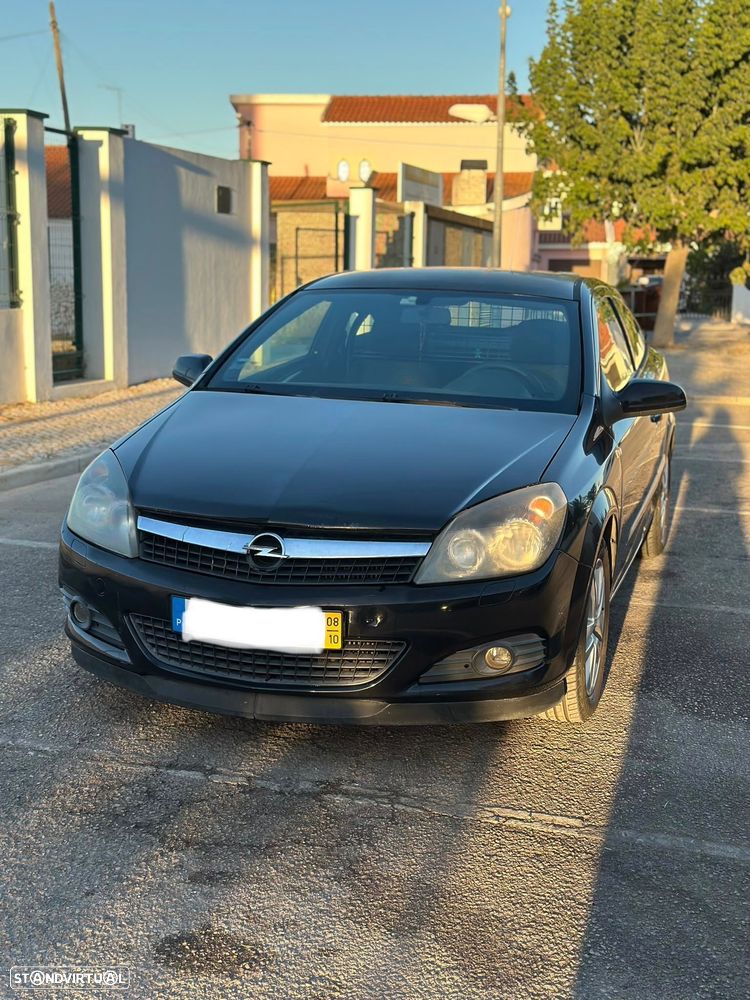 Opel Astra GTC 1.3 CDTi - 2
