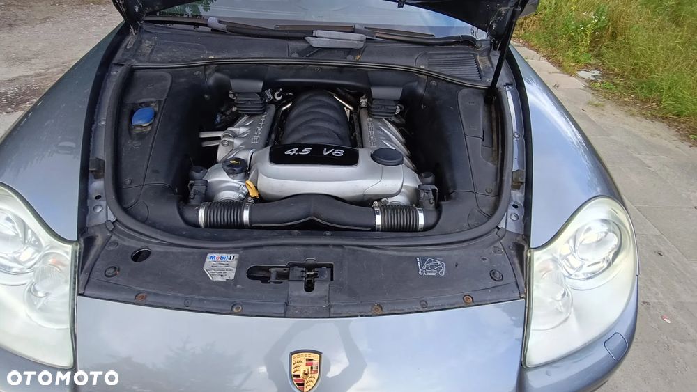 Porsche Cayenne S Tiptronic - 32
