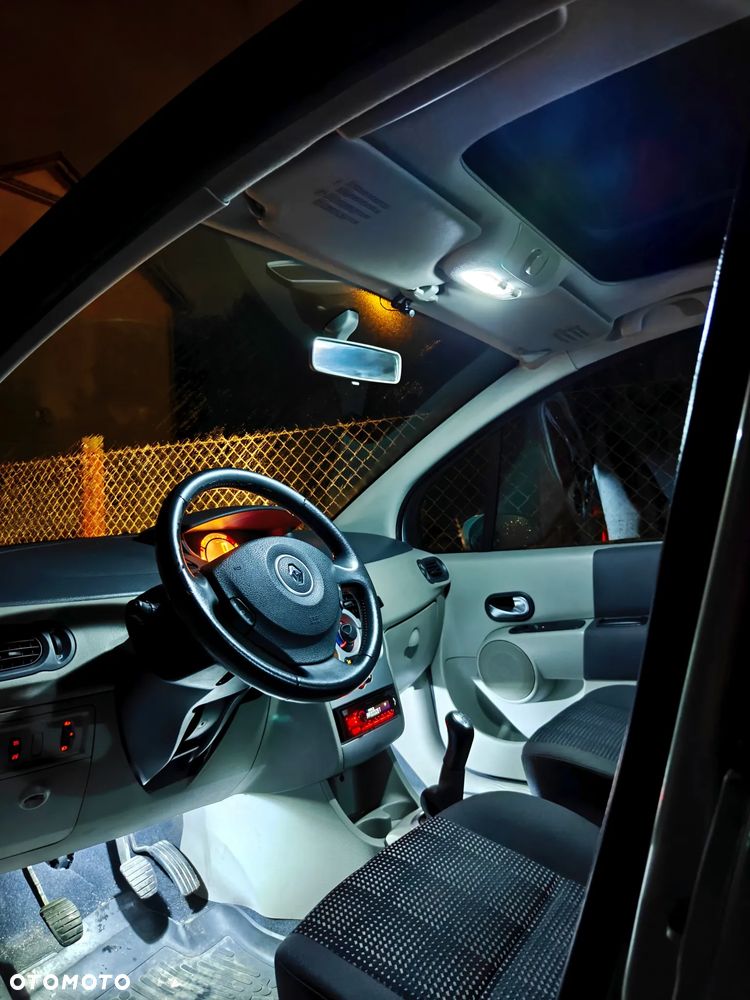 Renault Modus - 2
