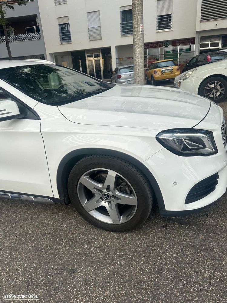 Mercedes-Benz GLA 220 d - 5