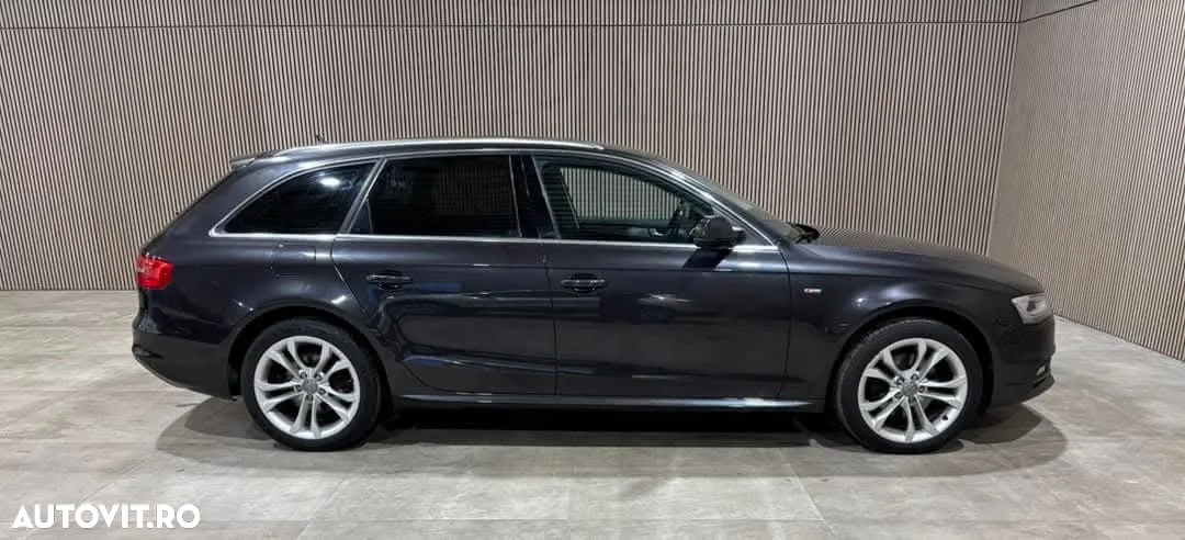Audi A4 Avant 2.0 TDI S tronic - 24