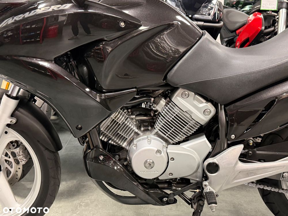 Honda Varadero - 33
