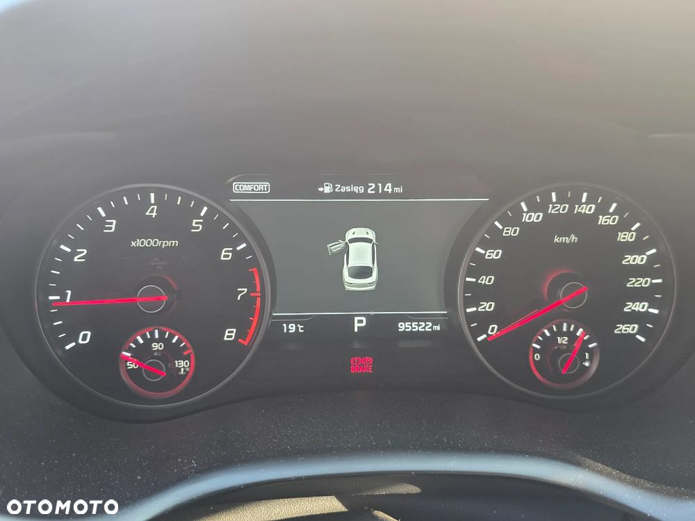 Kia Stinger - 2