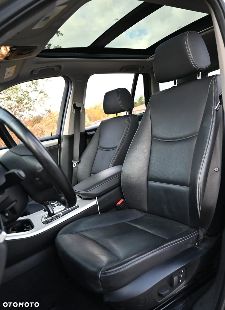 BMW X3 28i xDrive - 30