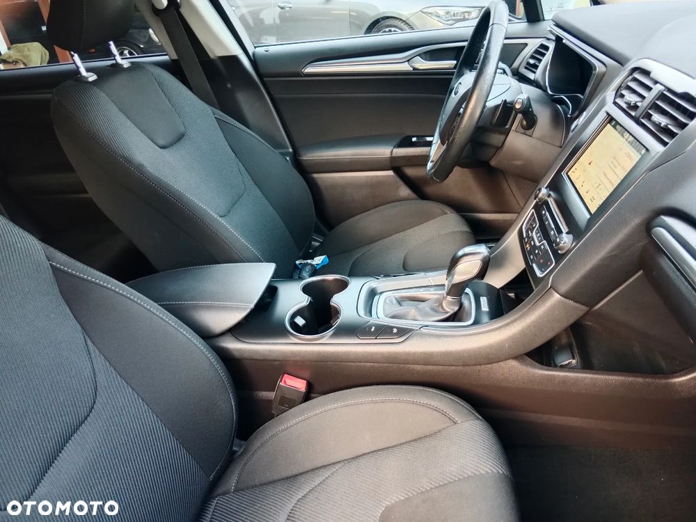Ford Mondeo 2.0 EcoBlue Titanium - 10