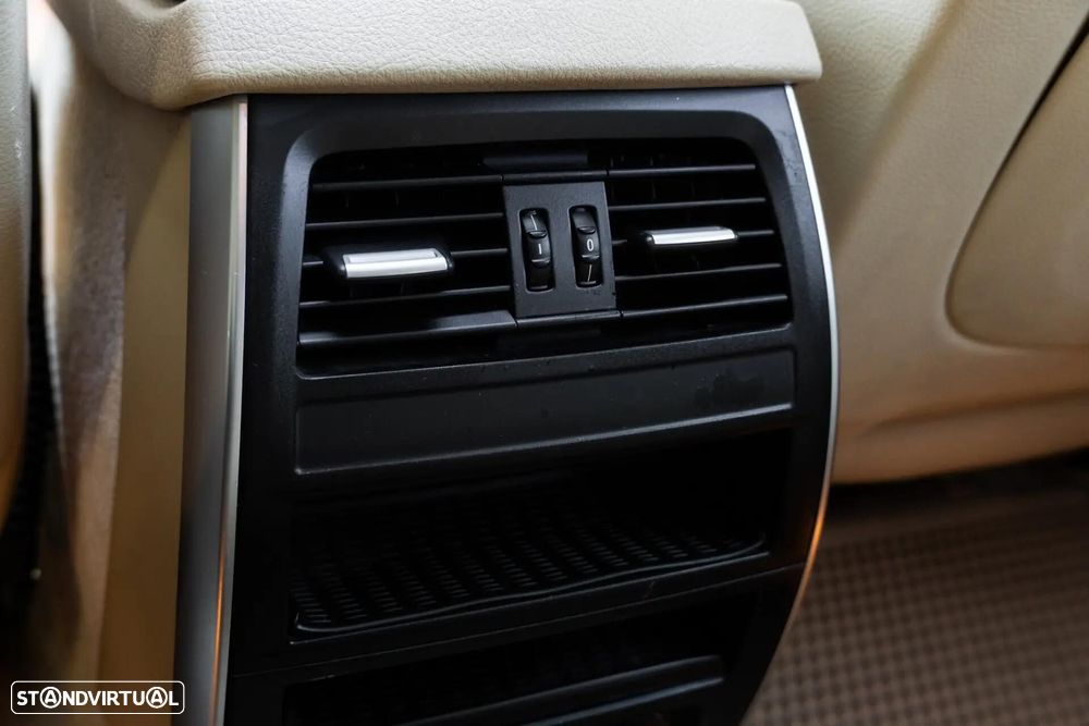 BMW 530 Gran Turismo d - 51