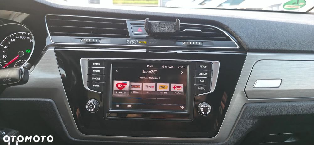 Volkswagen Touran 2.0 TDI BMT Active DSG - 21
