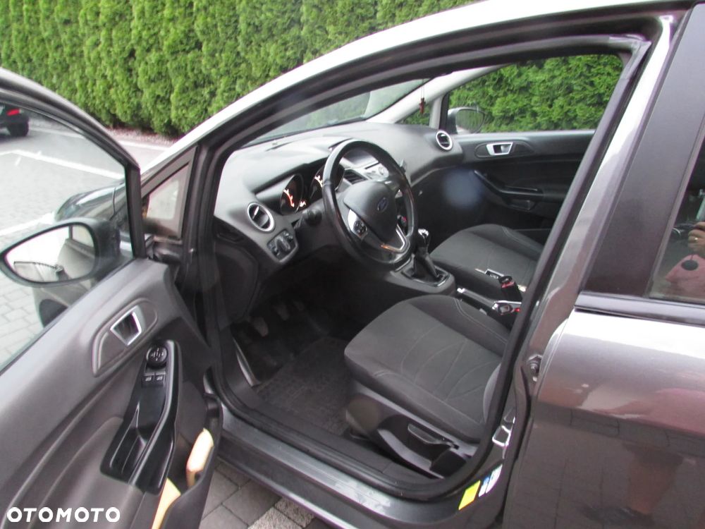 Ford Fiesta 1.0 EcoBoost S&S TITANIUM - 9