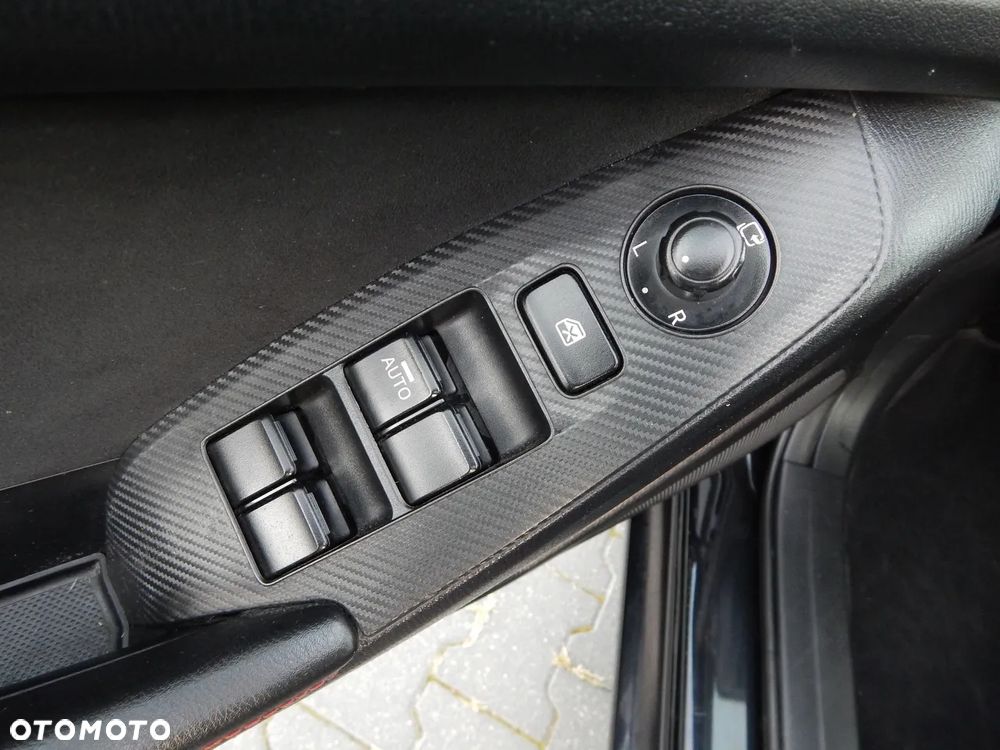 Mazda 3 SKYACTIV-D 150 Sports-Line - 16