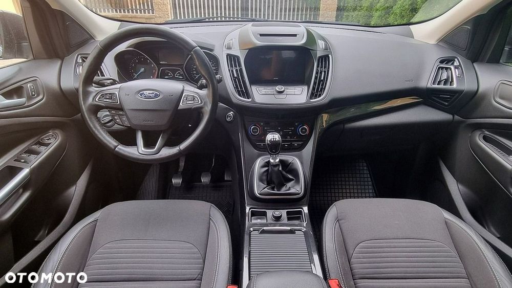 Ford Kuga - 14