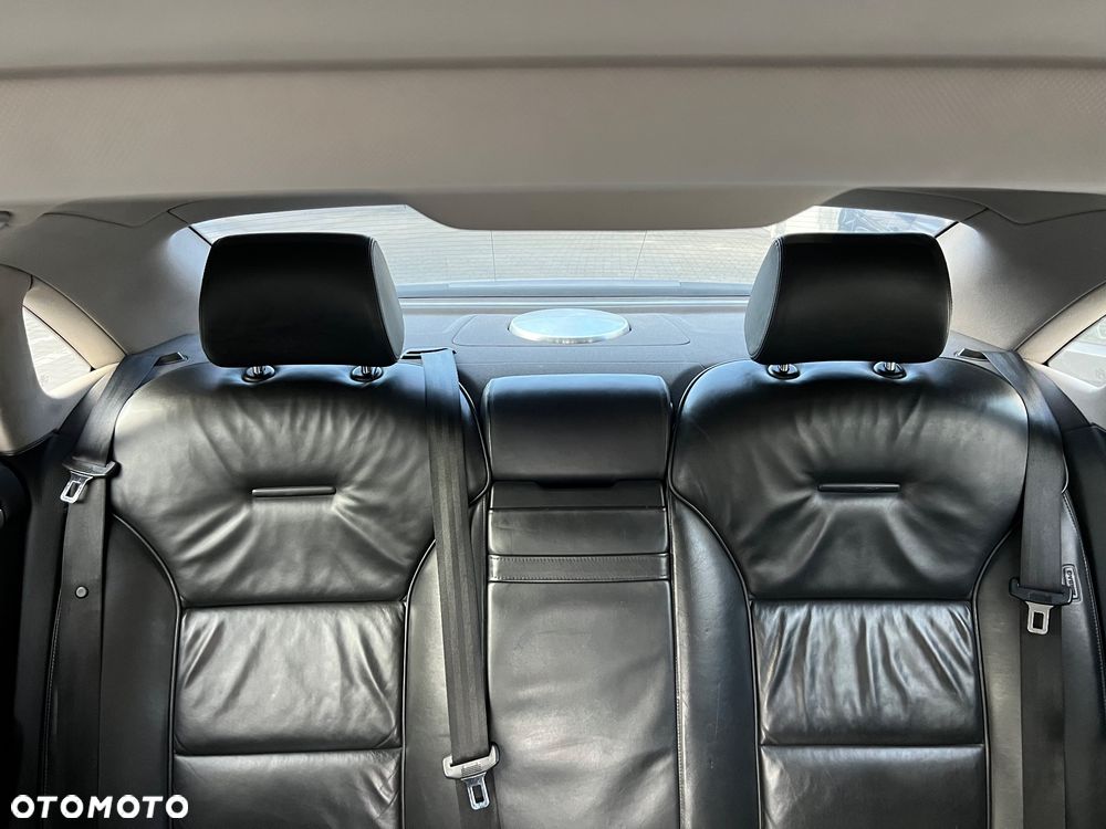 Audi A8 4.2 TDI Quattro - 35