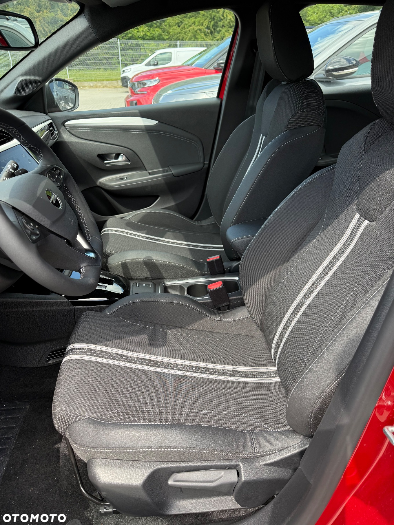 Opel Corsa 1.2 T mHEV GS eDCT - 11