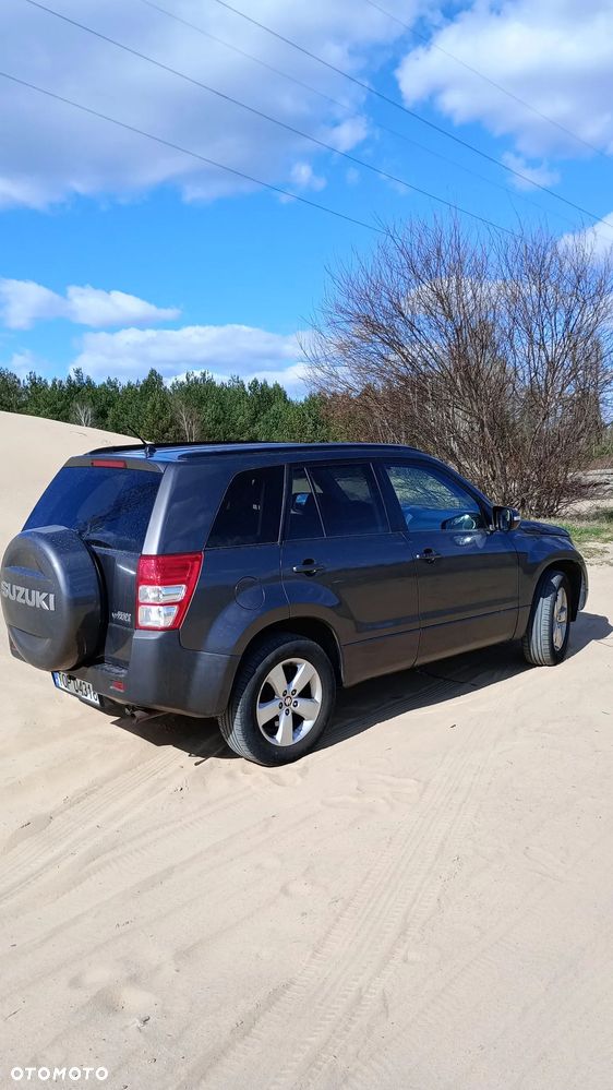 Suzuki Grand Vitara 2.4 De Luxe EU5 - 12