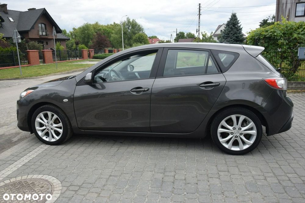 Mazda 3 1.6 Active + - 14