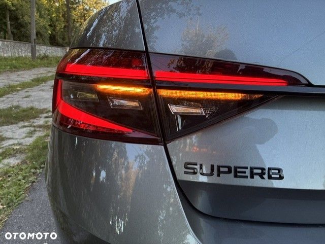 Skoda Superb 1.5 TSI Ambition DSG - 22