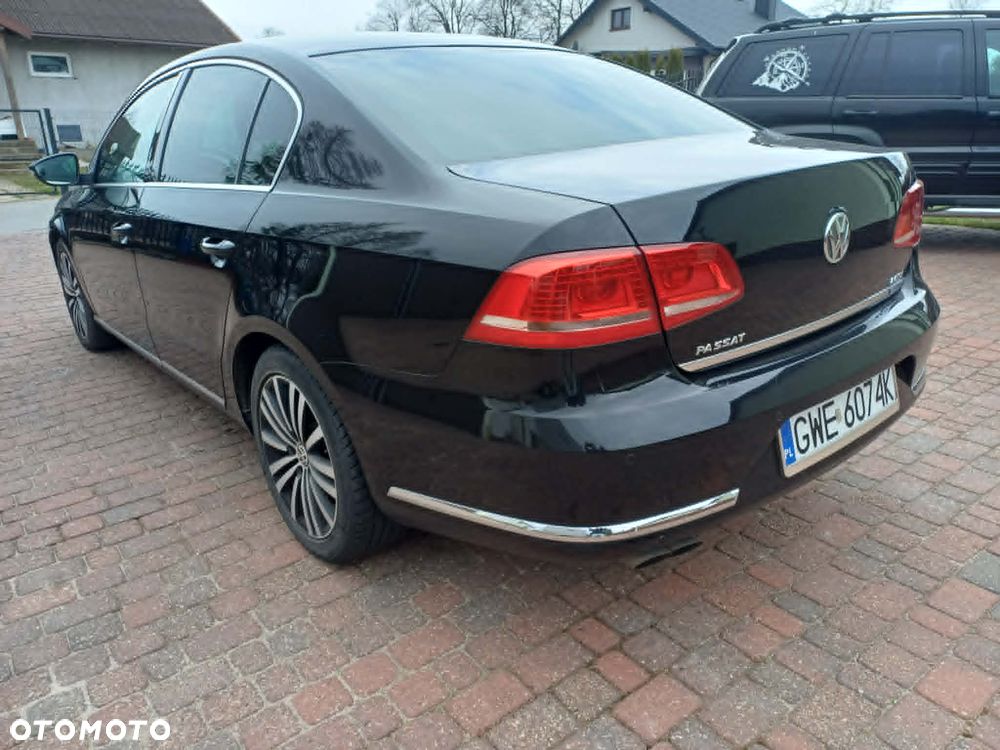 Volkswagen Passat 2.0 TDI Highline DSG - 10