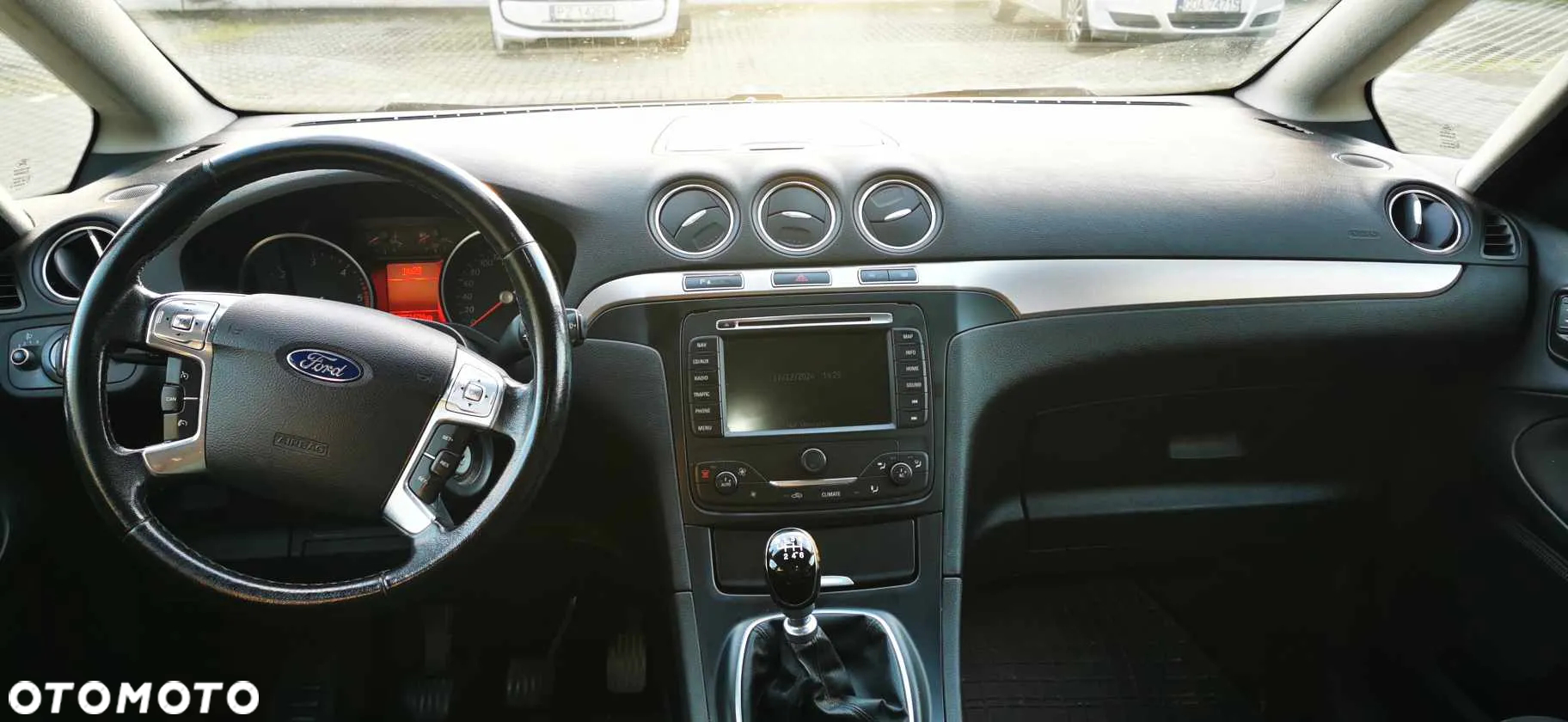Ford S-Max - 20