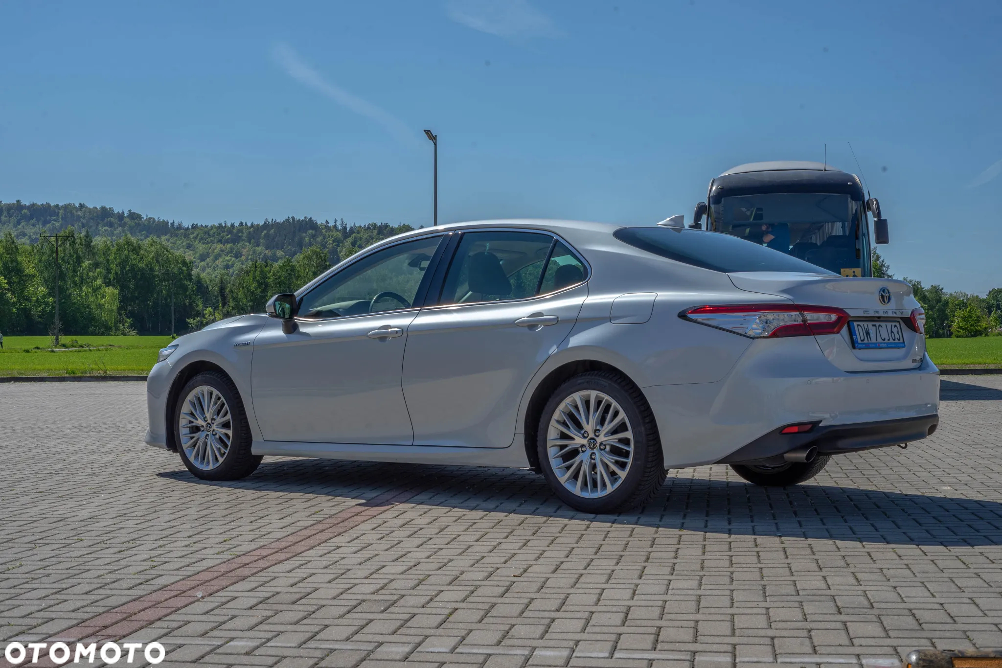 Toyota Camry 2.5 Hybrid Executive CVT - 4