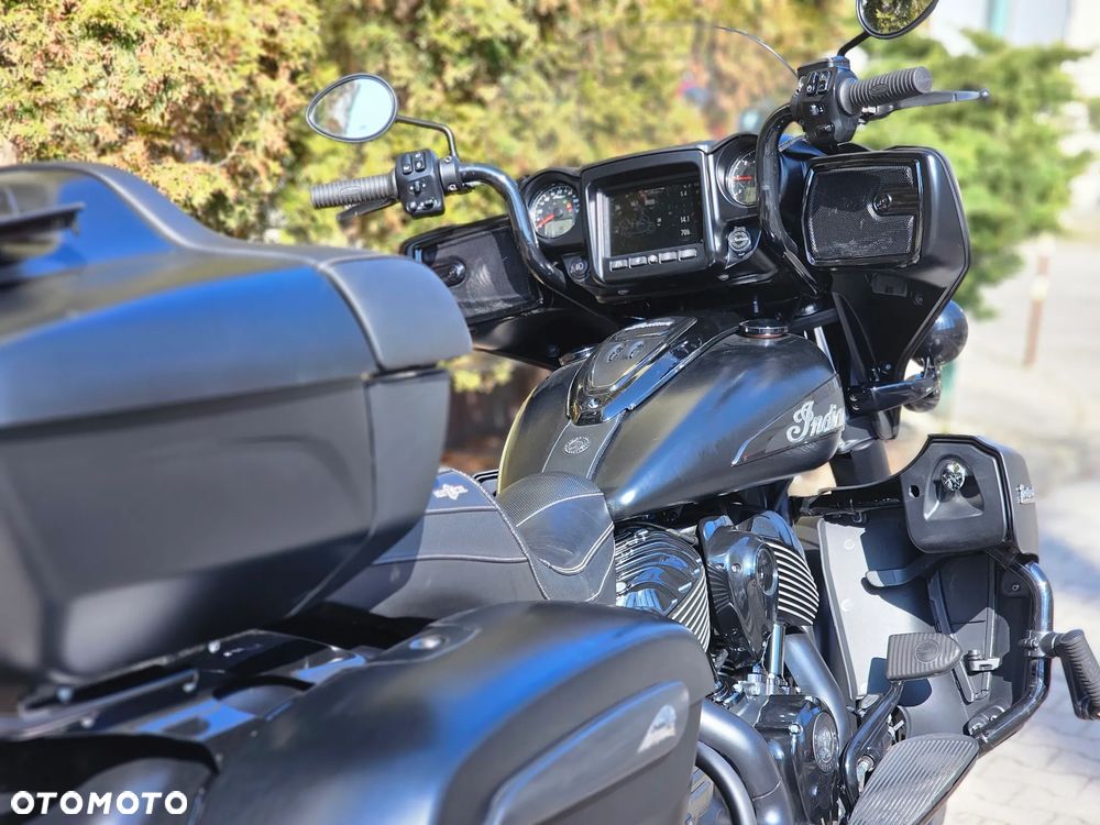 Indian Roadmaster - 18