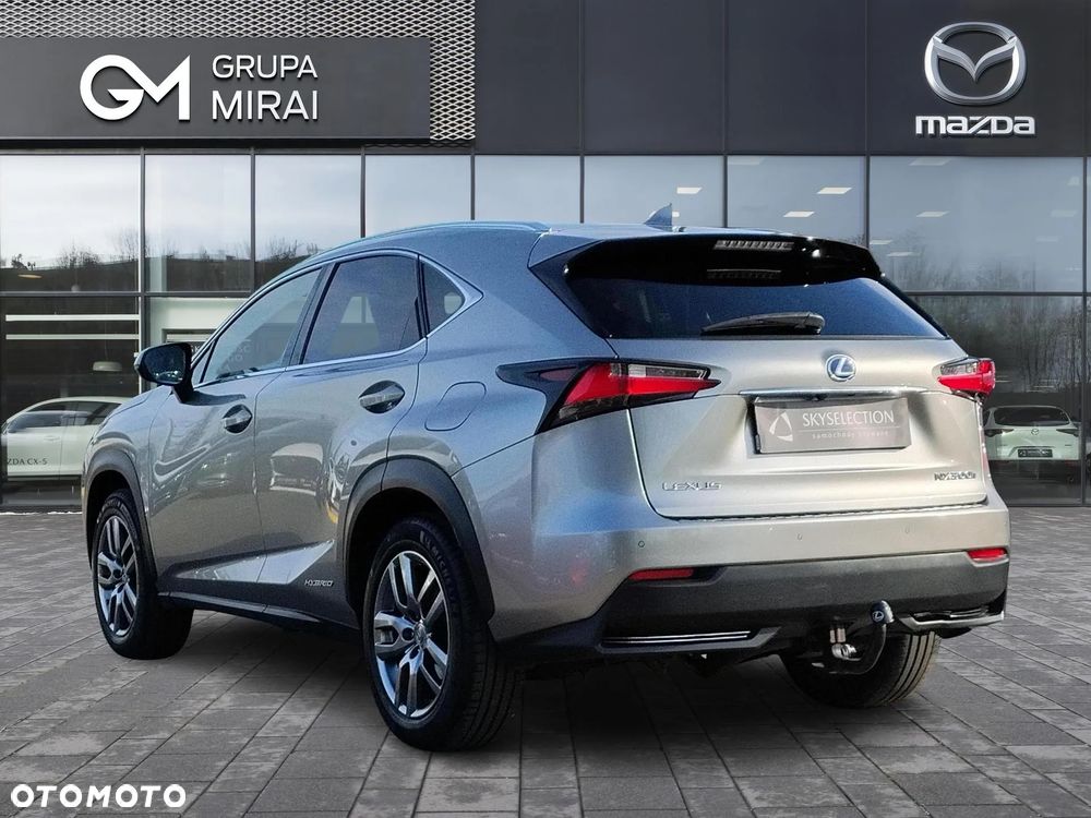 Lexus NX - 3