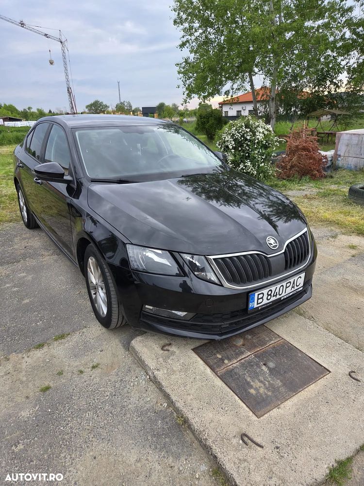 Skoda Octavia - 8