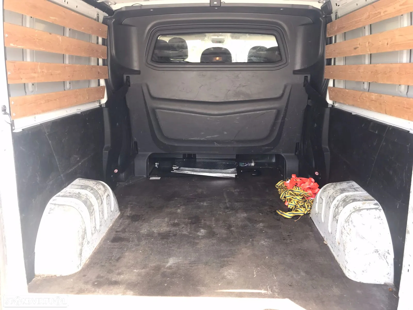 Renault Trafic - 9