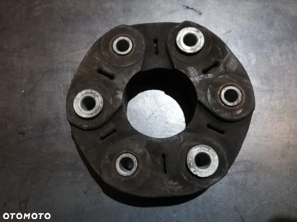 Guma łącznik Wału BMW BMW E60 E61 7512619 - 1