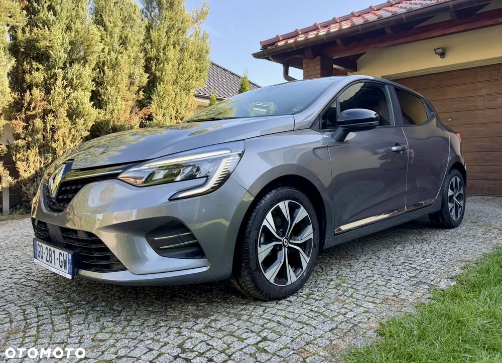 Renault Clio - 2