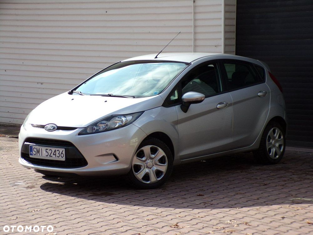 Ford Fiesta - 2