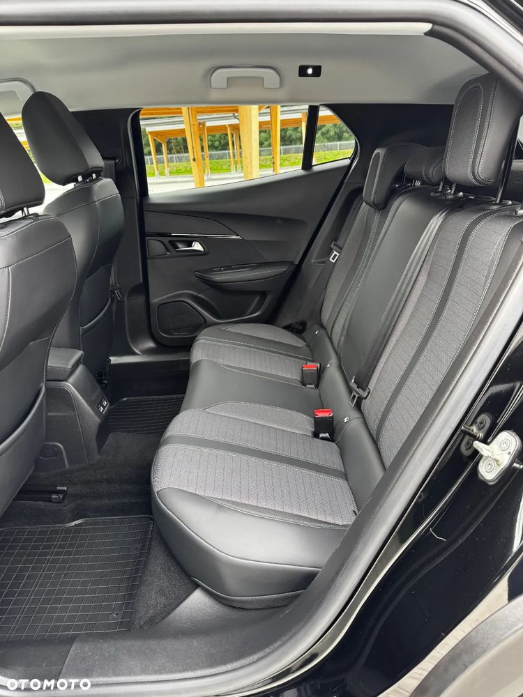 Peugeot 2008 PureTech 100 Allure - 11