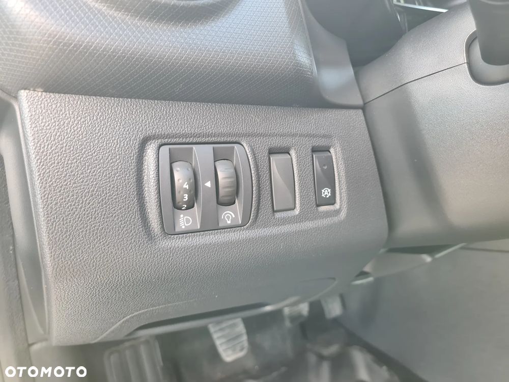 Renault Clio 1.5 dCi Energy Life EU6c - 17