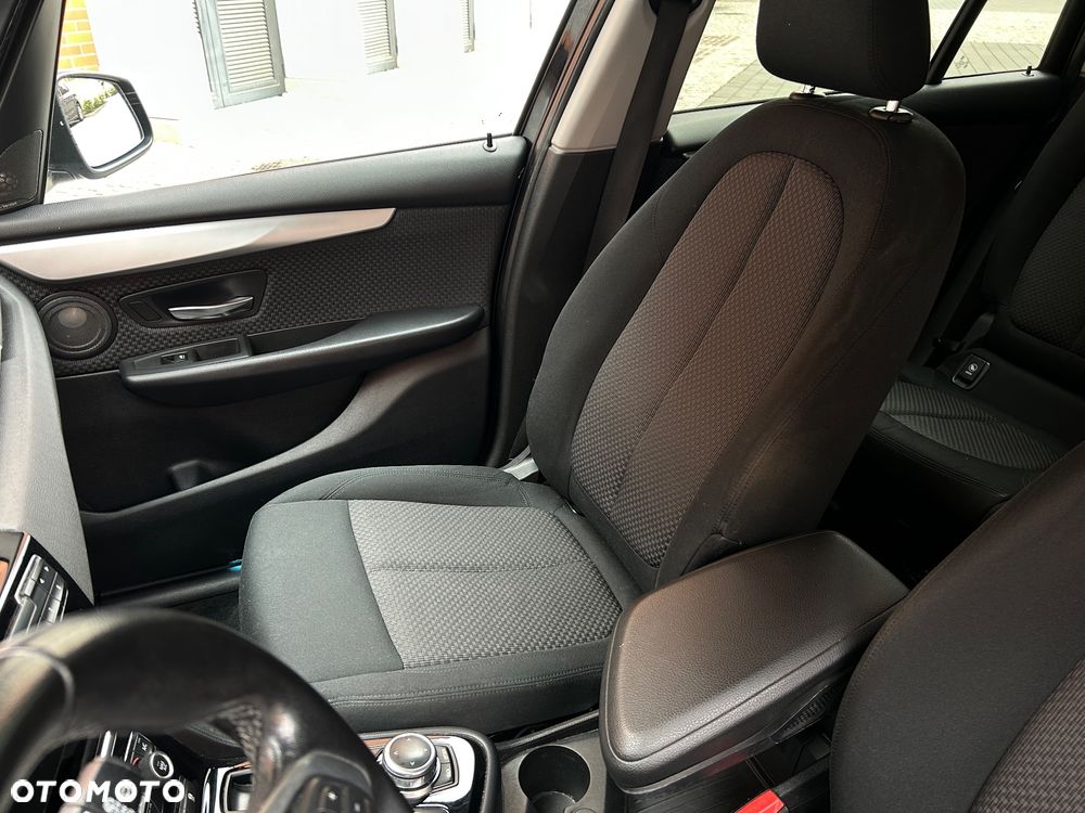 BMW Seria 2 218d Advantage sport - 16